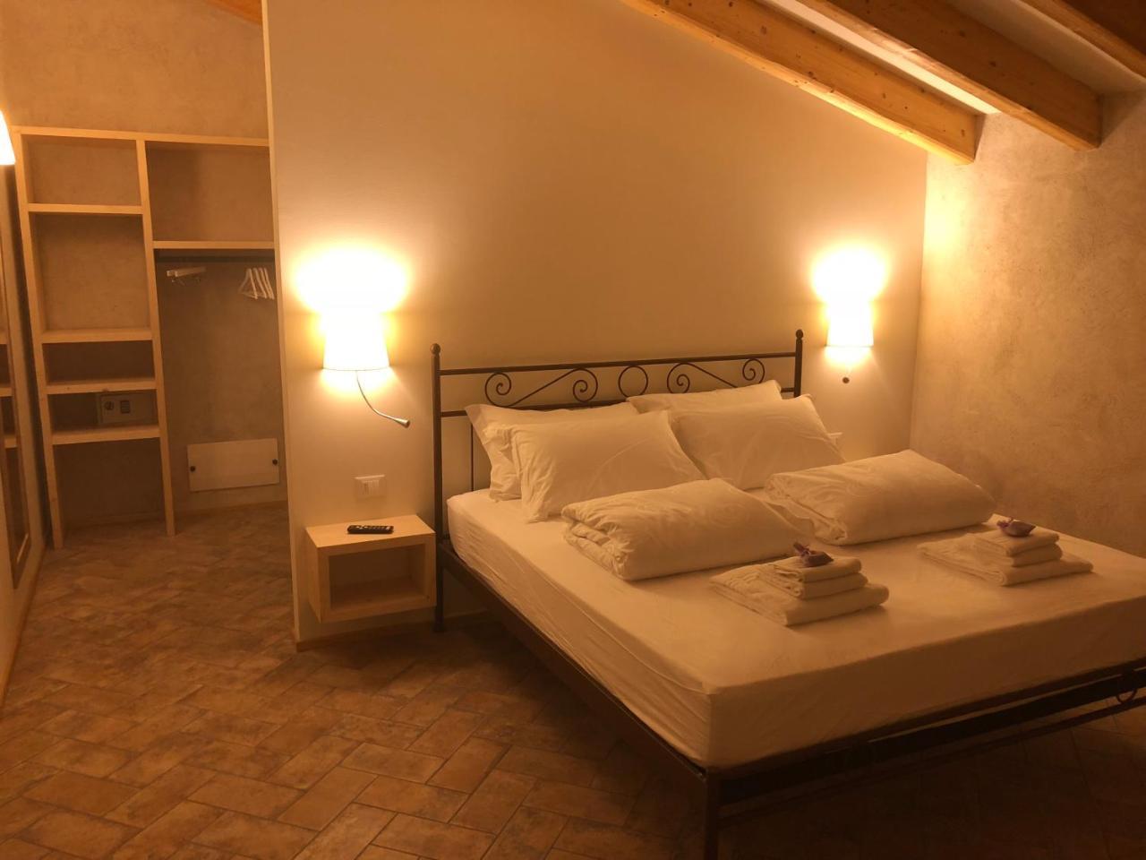 פונטי סול מינצ'יו Agriturismo2Laghi מראה חיצוני תמונה